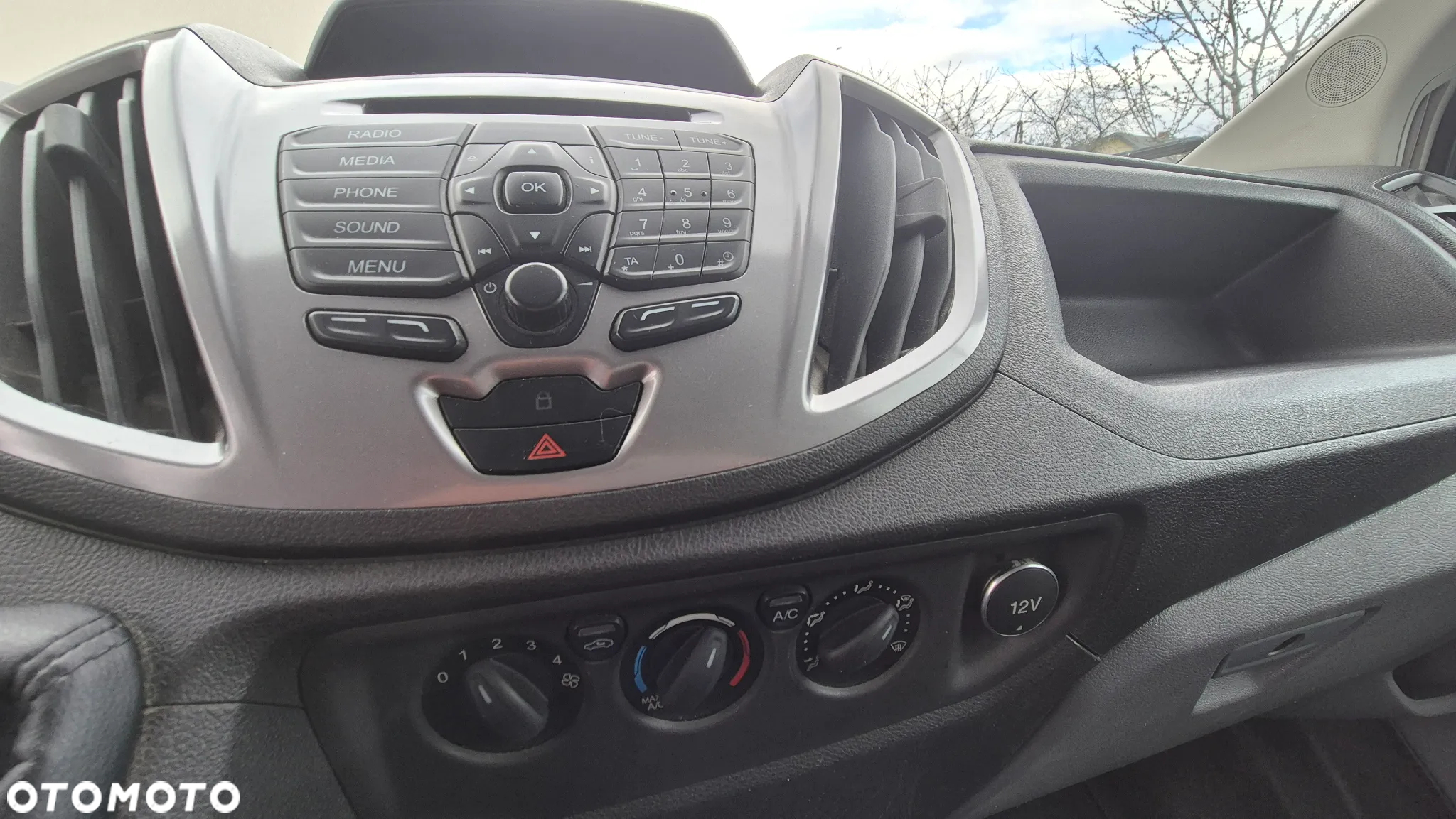 Ford Transit - 14