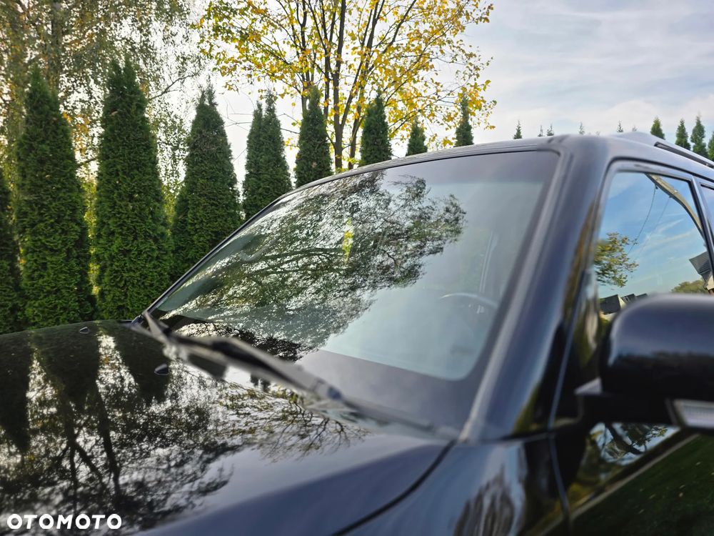 Mitsubishi Pajero - 33