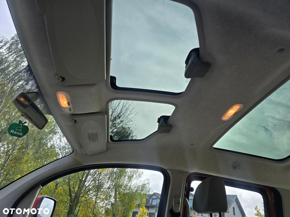 Renault Kangoo 1.6 8V Helios - 19