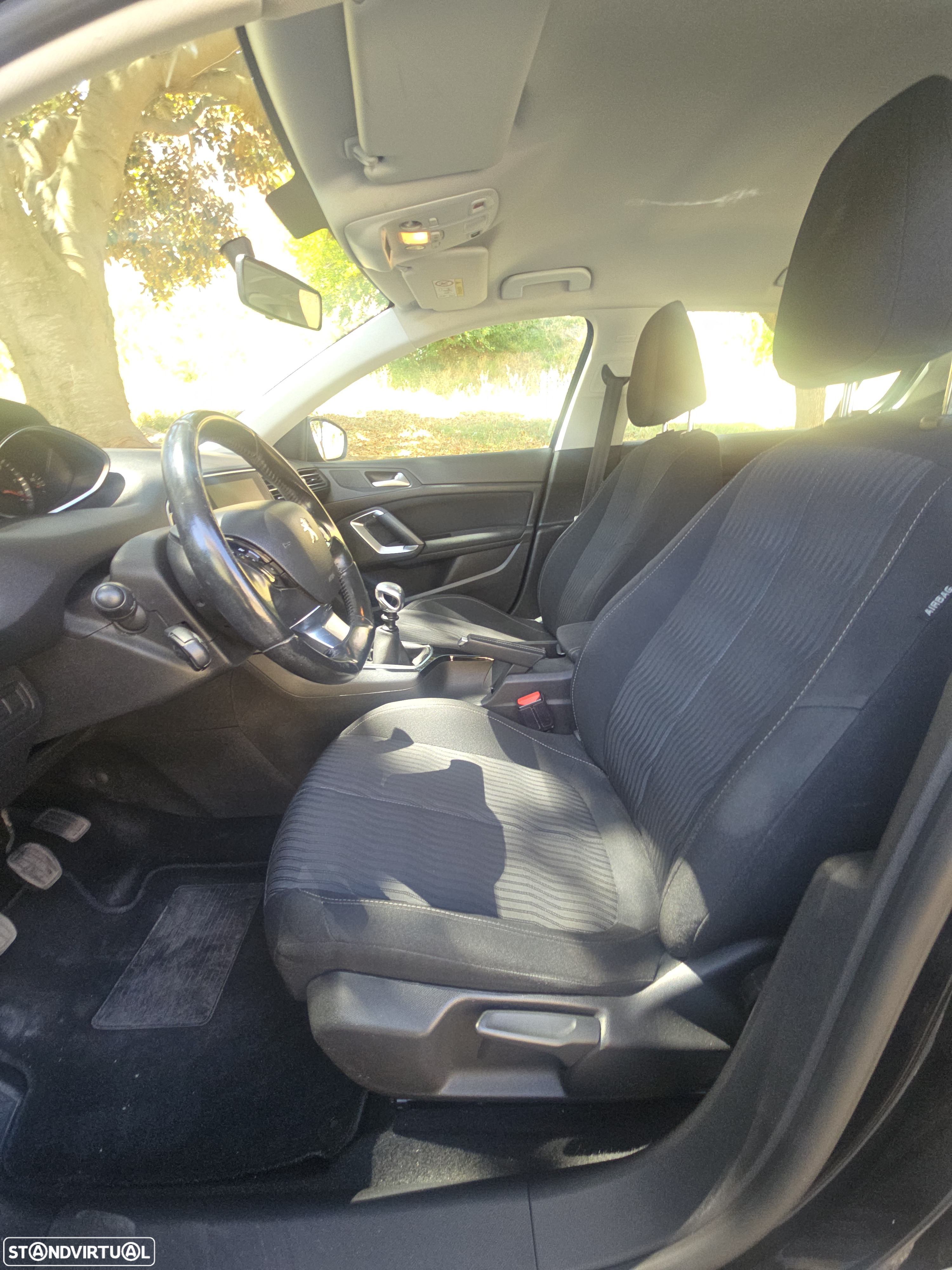 Peugeot 308 1.6 BlueHDi Allure - 23