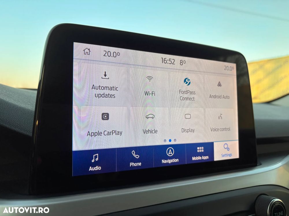 Ford Focus 1.0 EcoBoost MHEV Titanium - 27