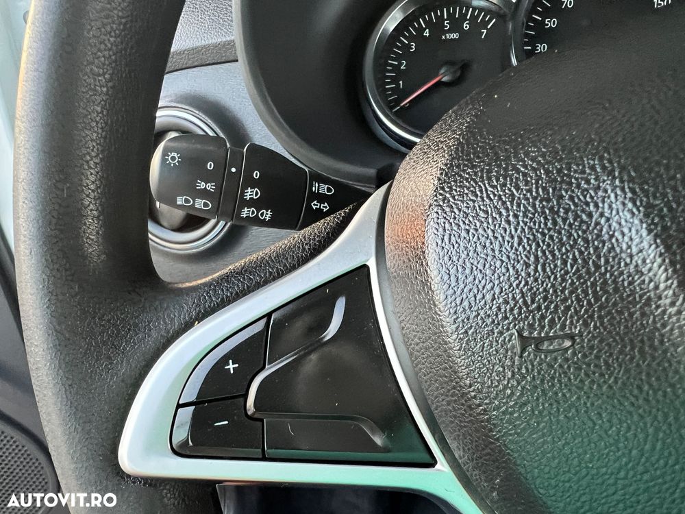 Dacia Lodgy 1.5 Blue dCi Laureate - 18