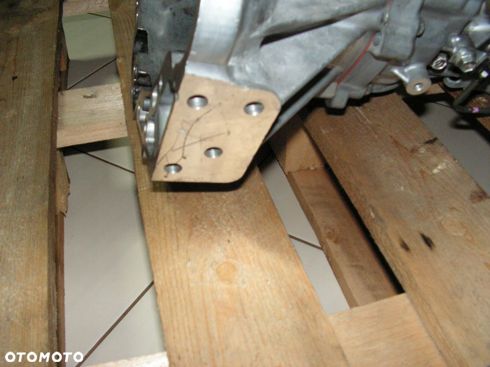 COROLLA E15 1,8 SKRZYNIA BIEGÓW NOWA 11 TYŚ KM - 11