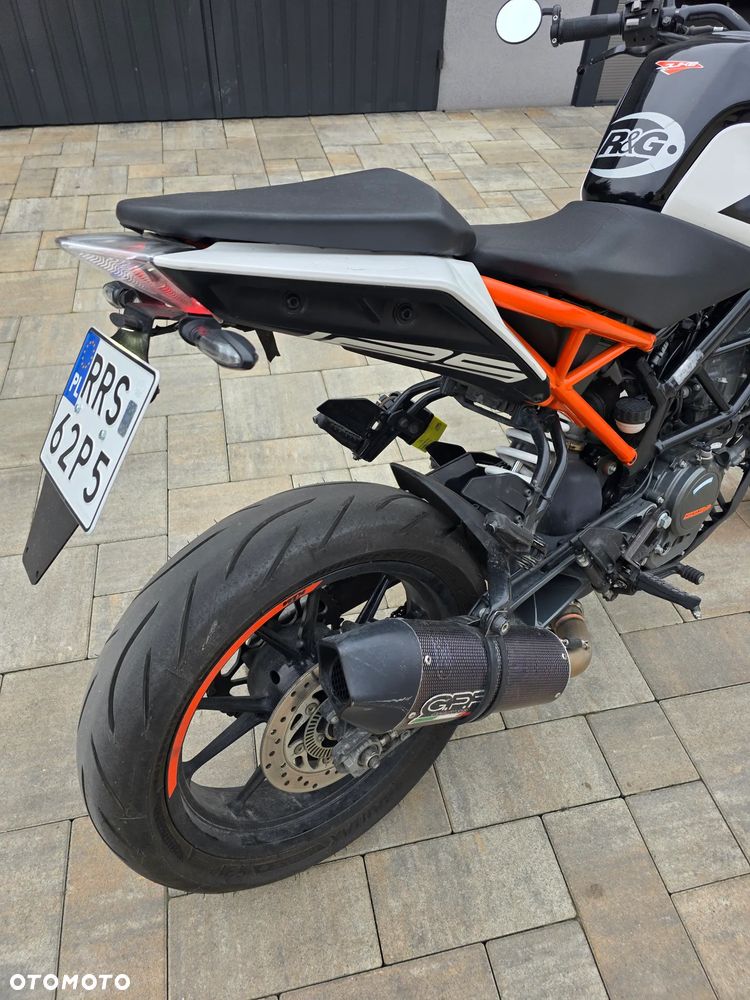 KTM Duke 125 - 8