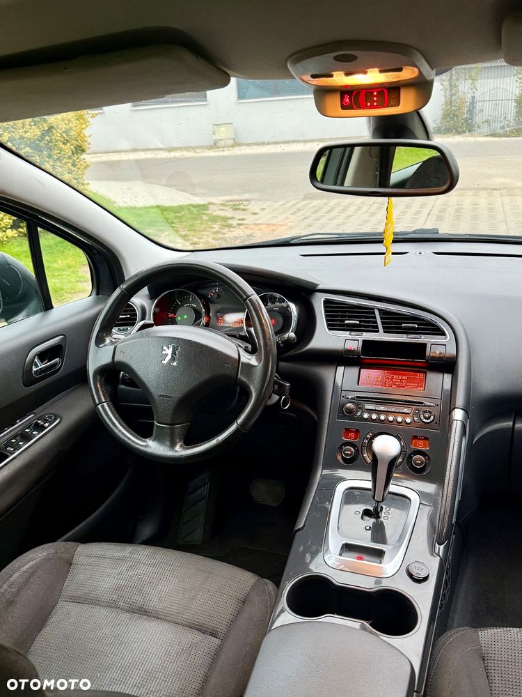 Peugeot 3008 1.6 HDi Premium - 19