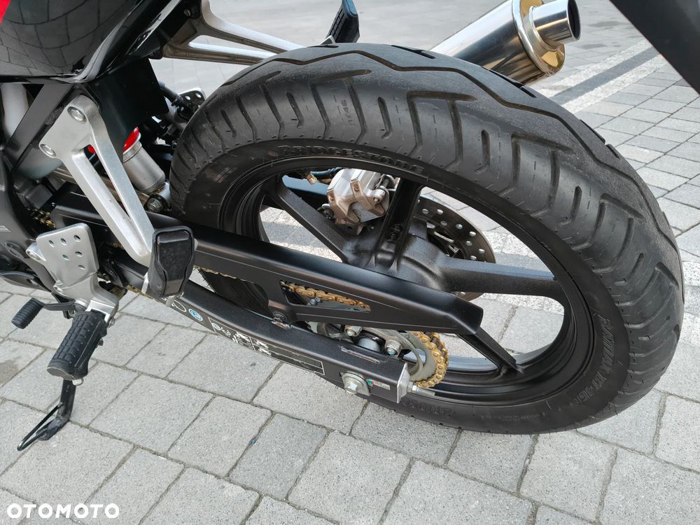 Honda CBR - 16