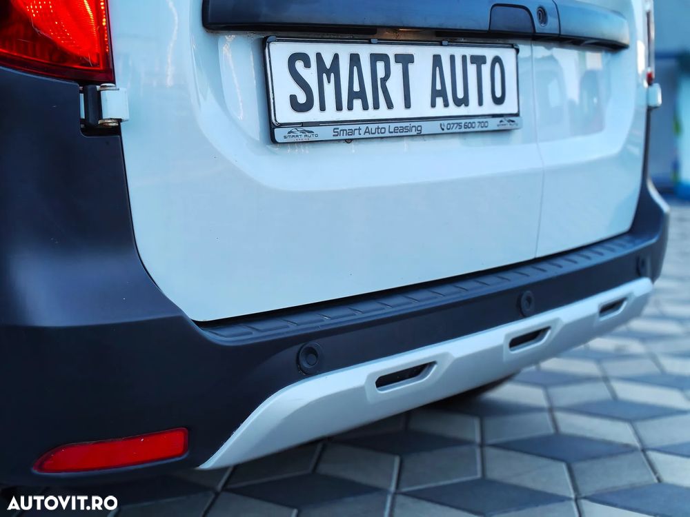 Dacia Dokker TCe 102 GPF Stepway - 12