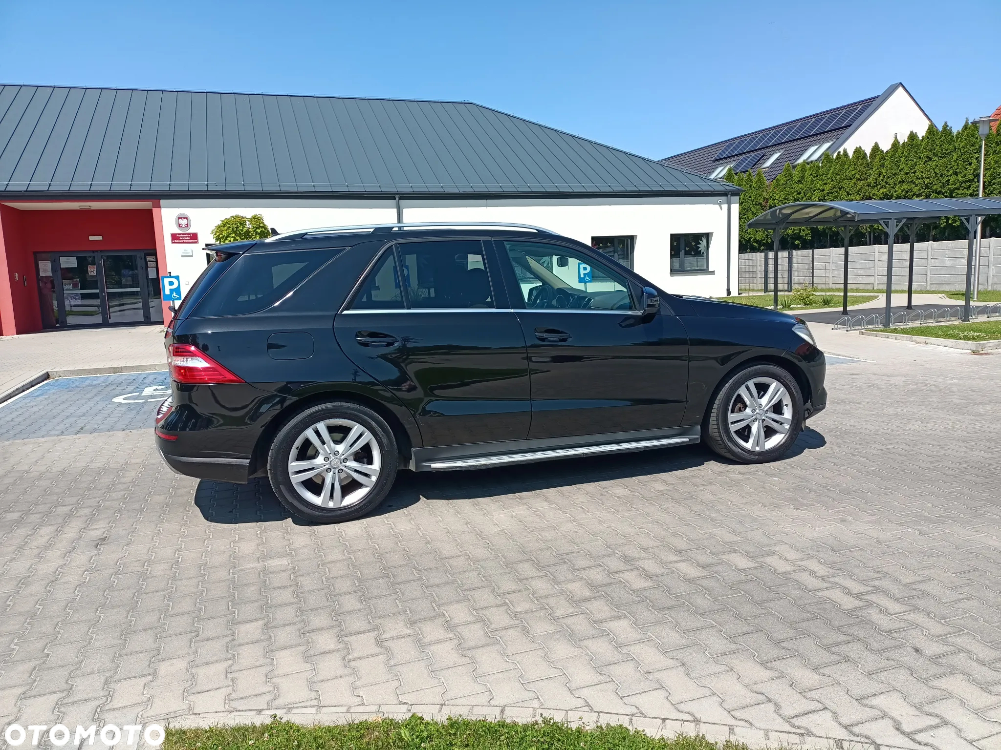 Mercedes-Benz ML 350 BlueTec 4-Matic - 7