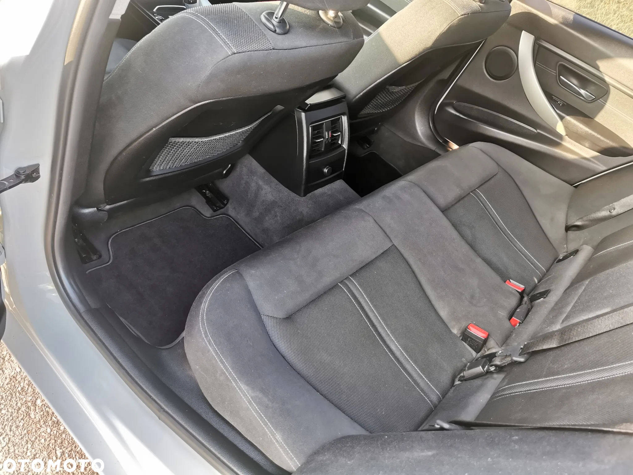 BMW Seria 3 - 22