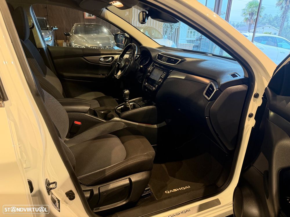 Nissan Qashqai 1.5 dCi Tekna - 32