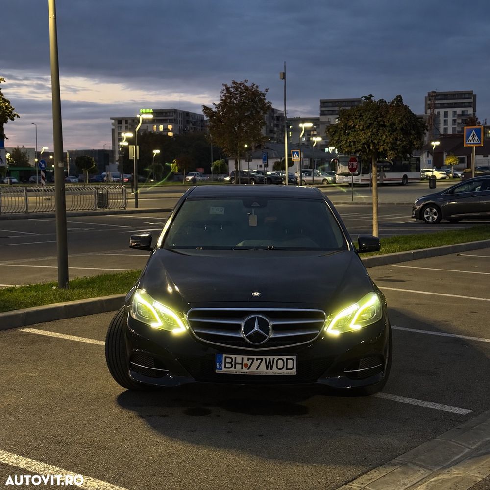 Mercedes-Benz E 2013 photo 2