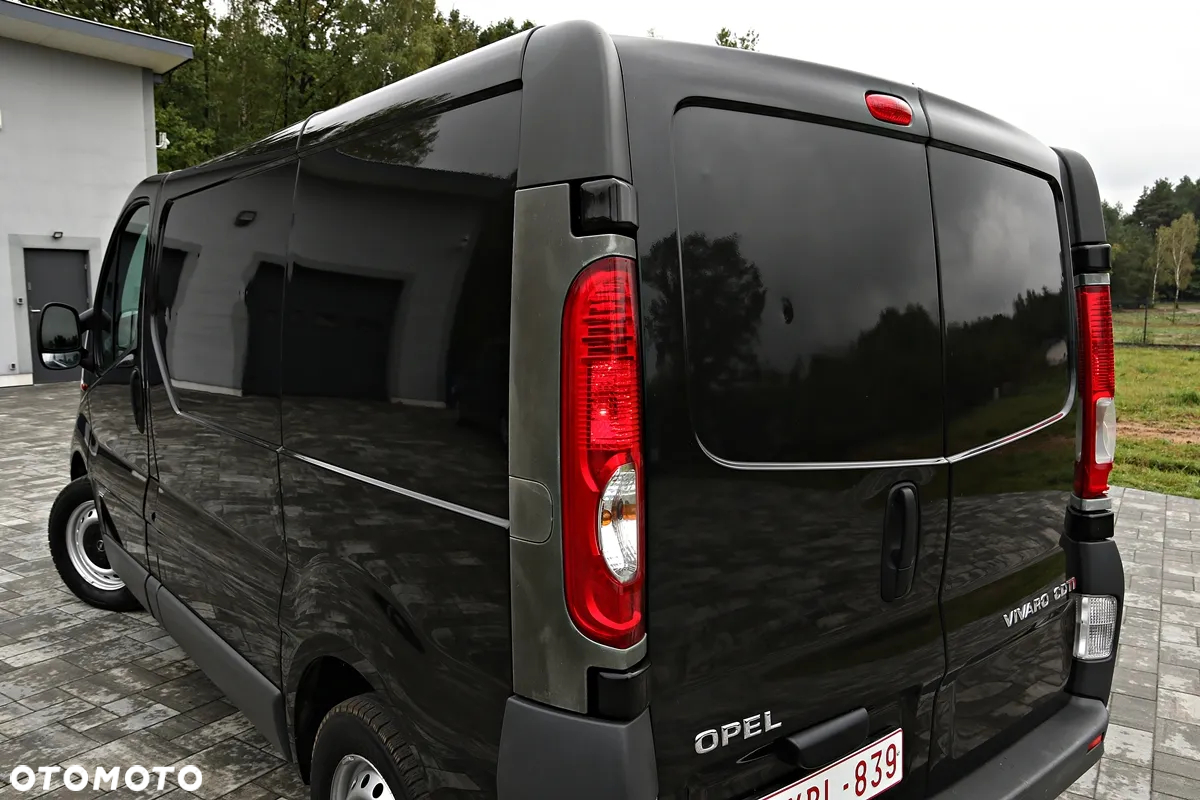 Opel Vivaro - 25