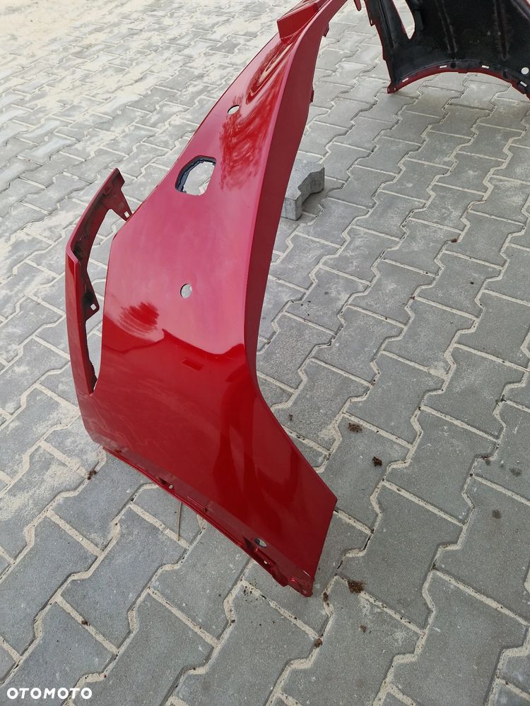 Zderzak Toyota Prius V 2023 - - 7