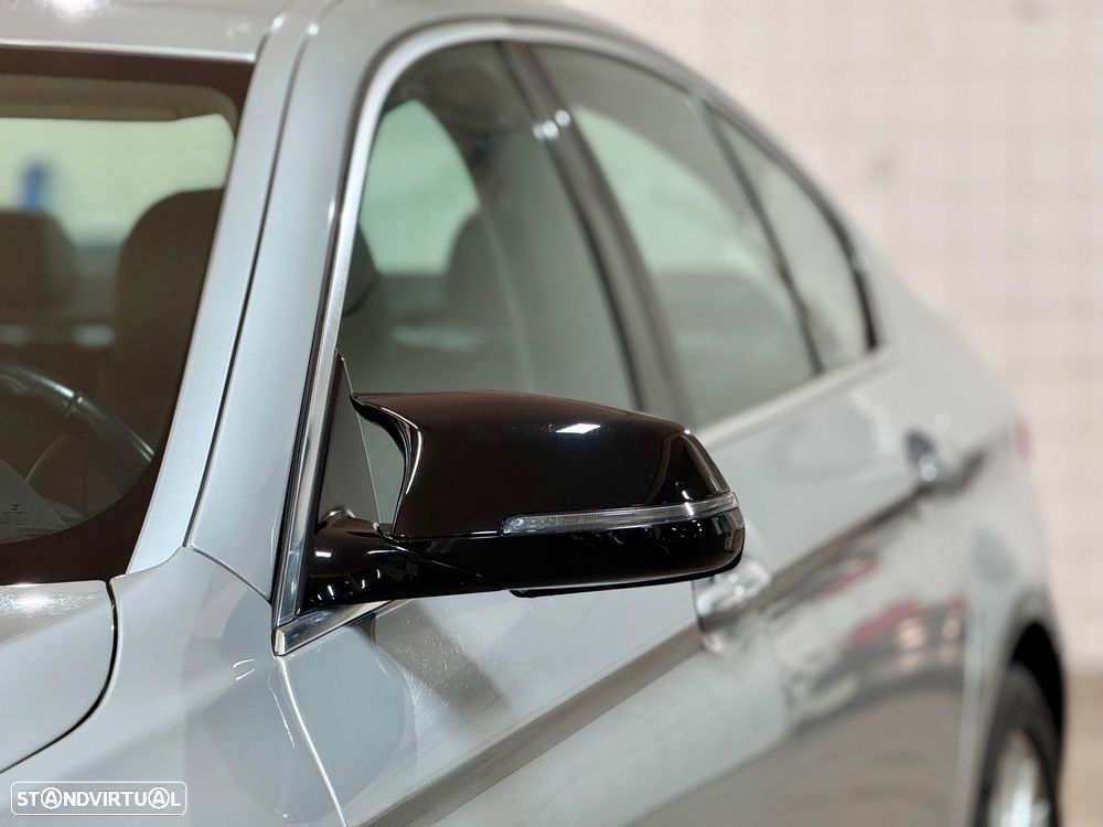 BMW 525 d Line Luxury Auto - 6