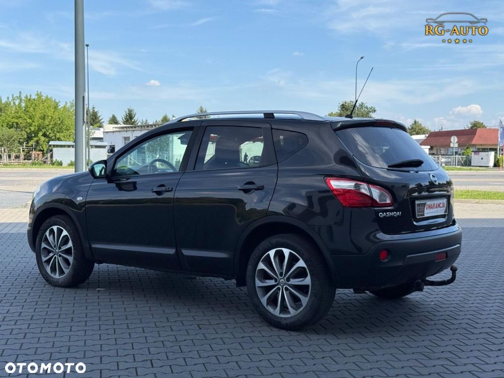 Nissan Qashqai - 11