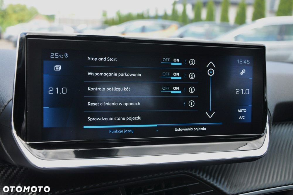Peugeot 2008 1.2 PureTech Allure Pack S&S - 21