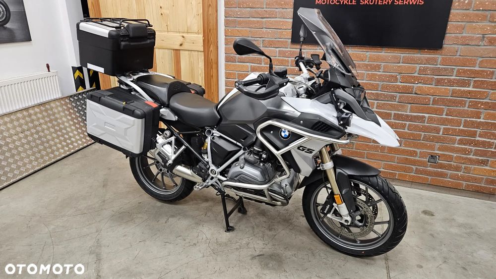 BMW R - 2