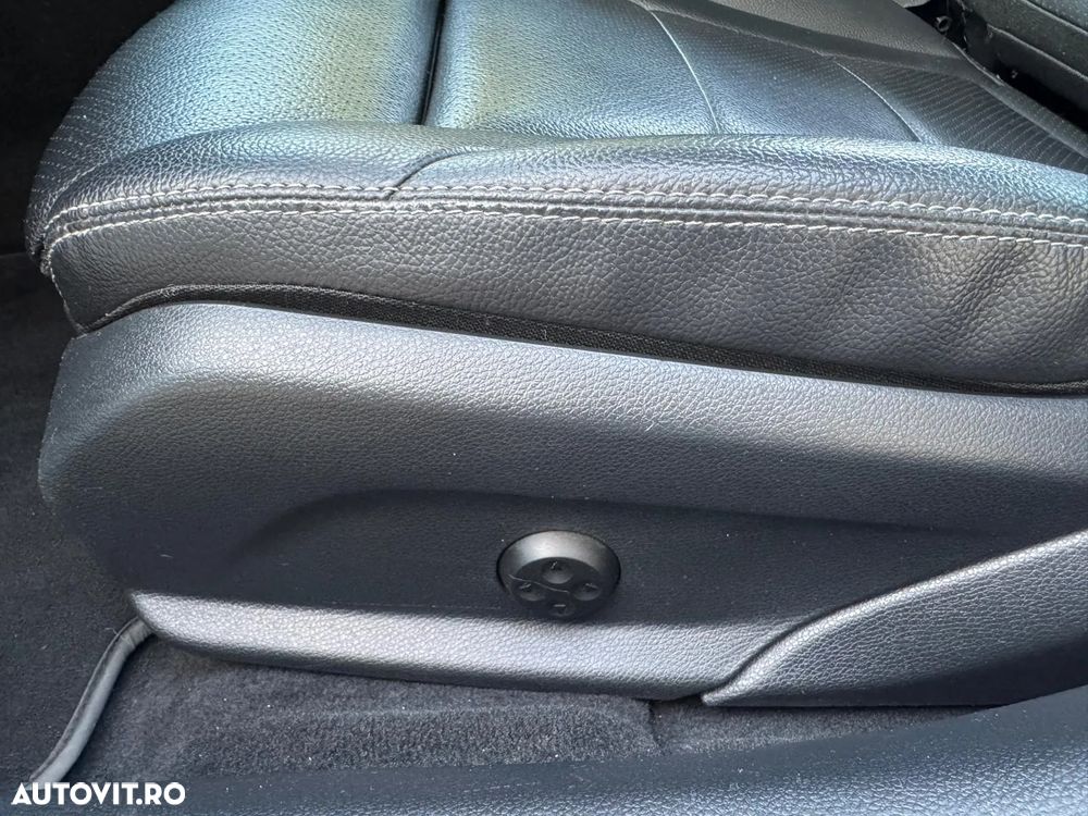 Mercedes-Benz C 300 T 9G-TRONIC - 14