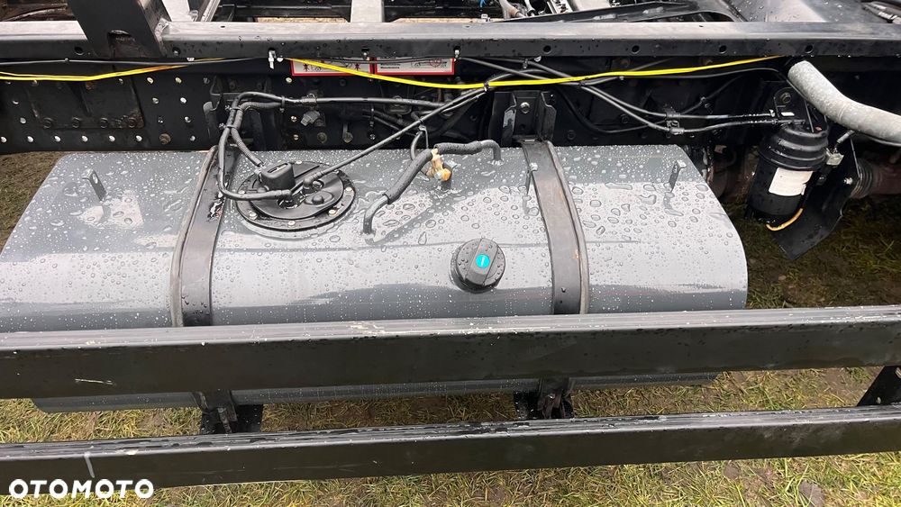 Mitsubishi Canter Fuso 7C15 Hakowiec Hiab - 9