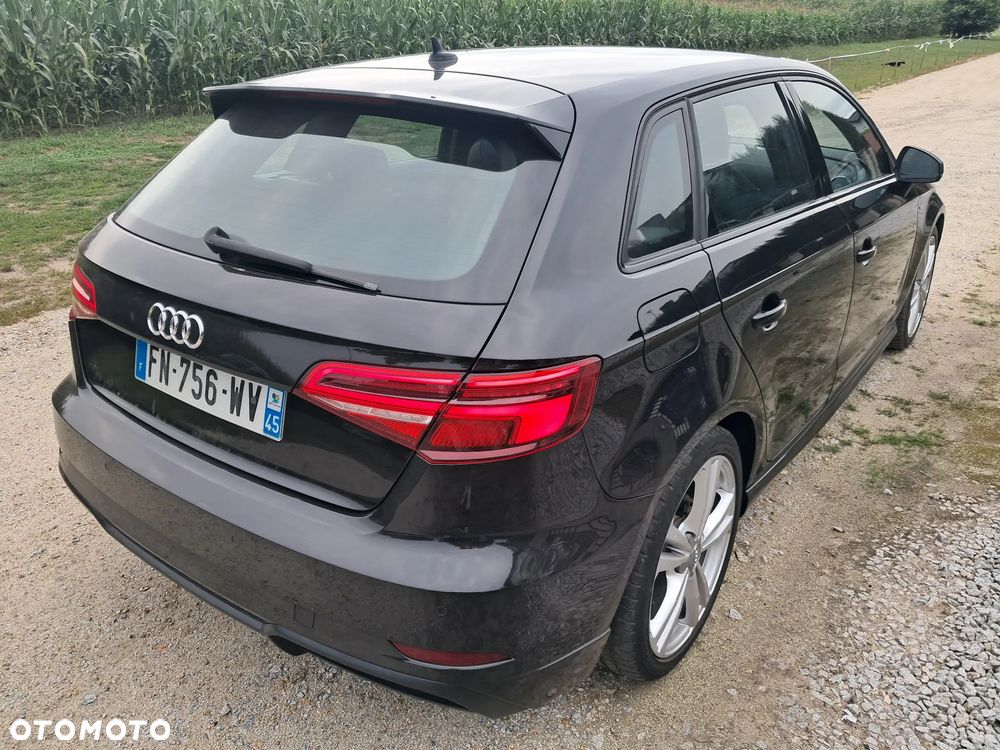 Audi A3 Sportback 2.0 TDI S line Sportpaket - 1
