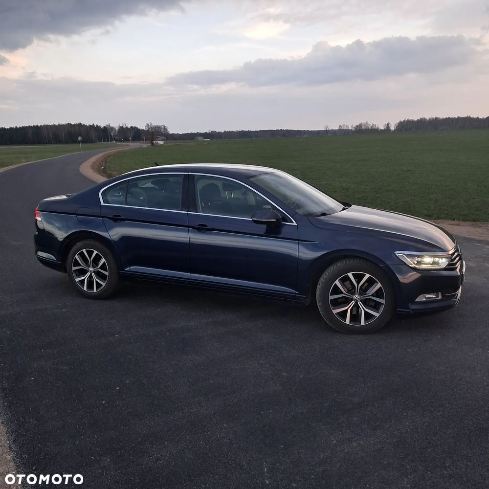 Volkswagen Passat 1.8 TSI BMT Comfortline - 9