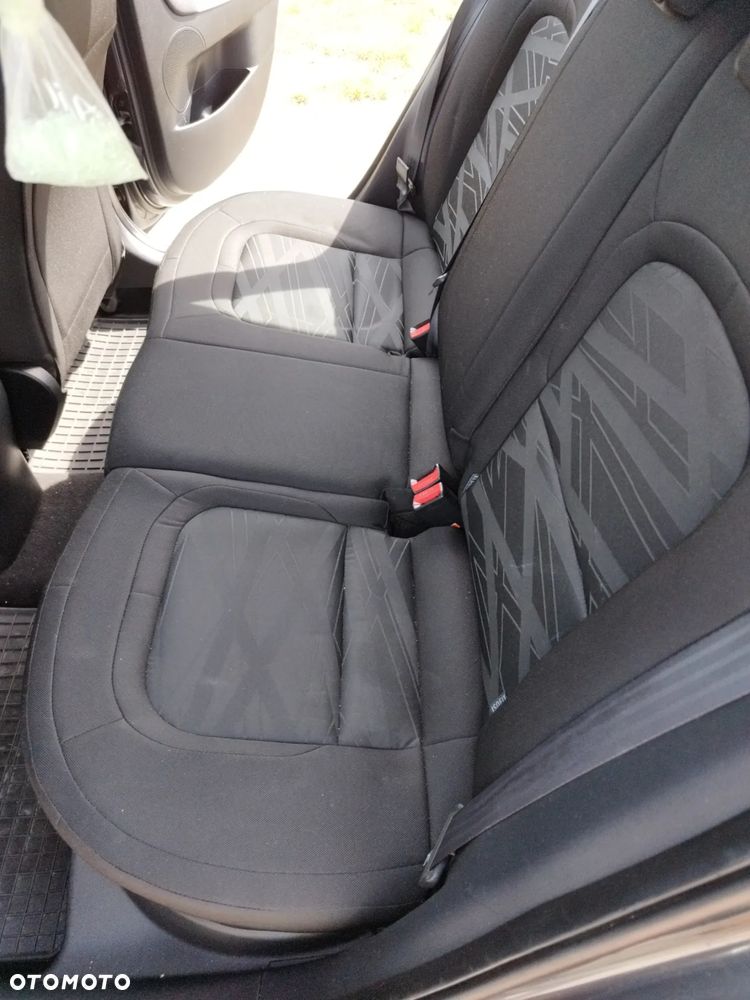 Kia Ceed 1.6 CRDi XL - 27