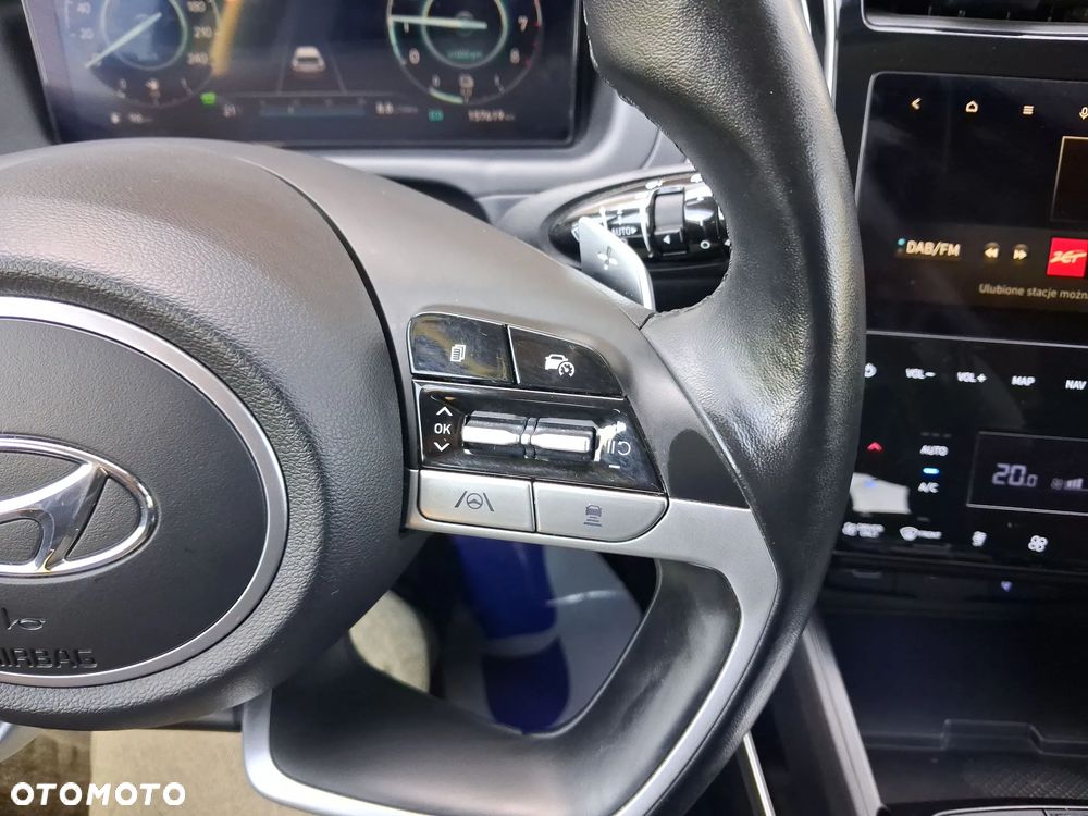 Hyundai Tucson 1.6 T-GDi HEV Executive 4WD - 16