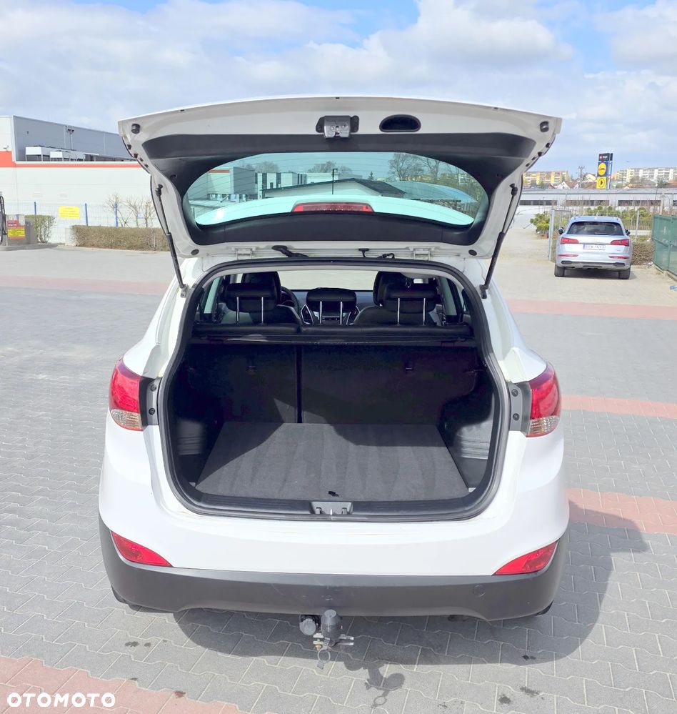 Hyundai ix35 2.0 2WD Automatik Style - 9