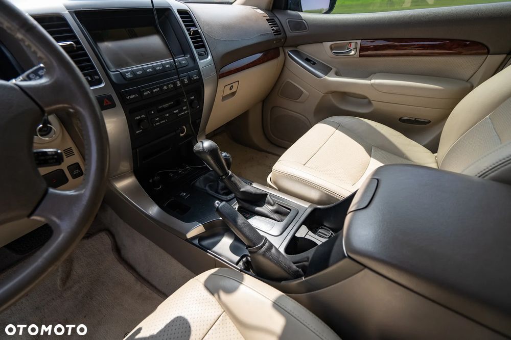 Toyota Land Cruiser D-4D Automatik - 11