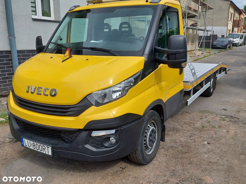 Iveco 35S18
