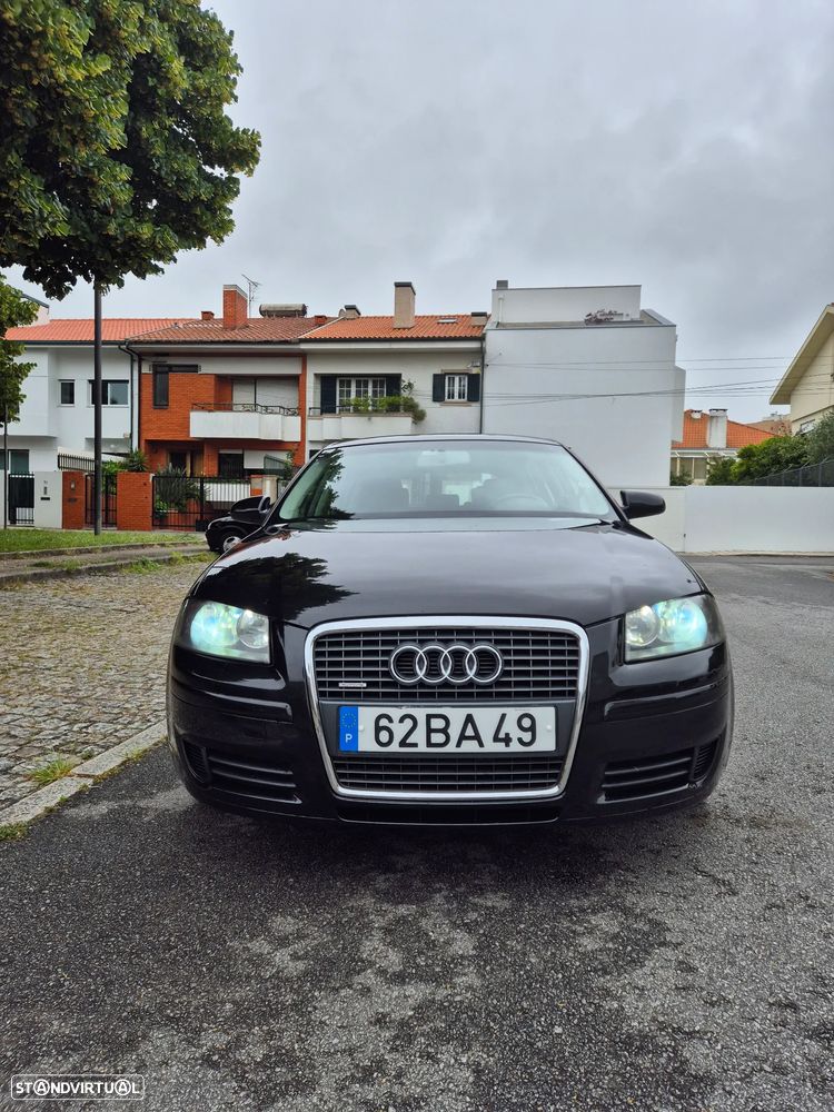 Audi A3 Sportback 1.9 TDi Ambiente - 4
