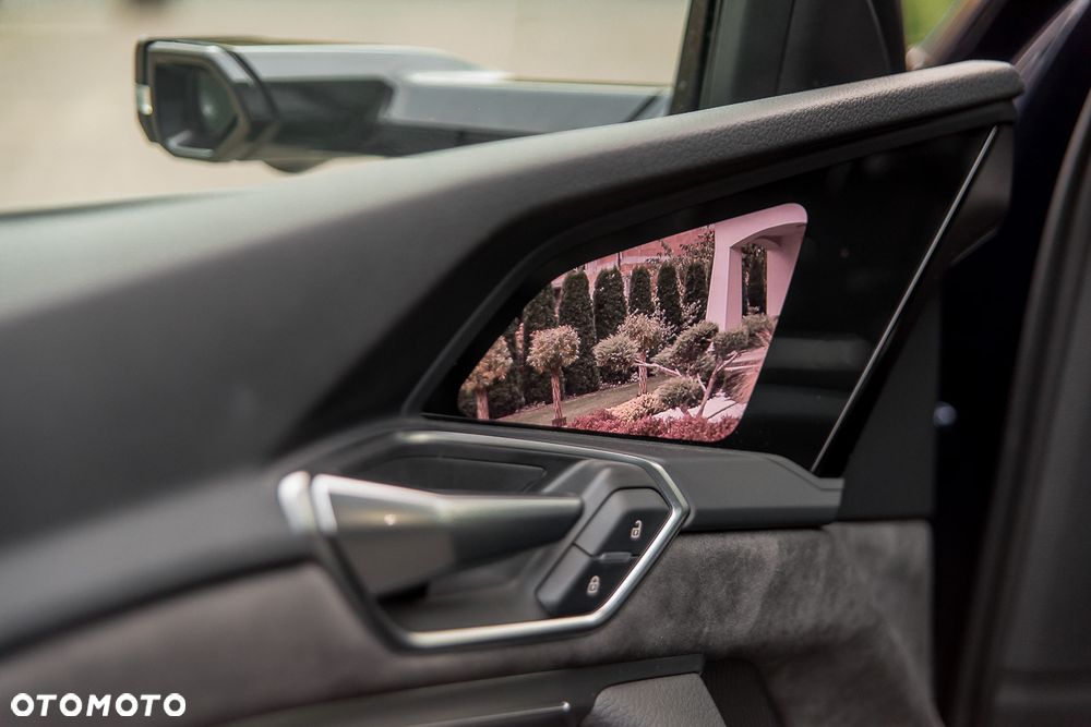 Audi e-tron 50 Quattro S line - 26