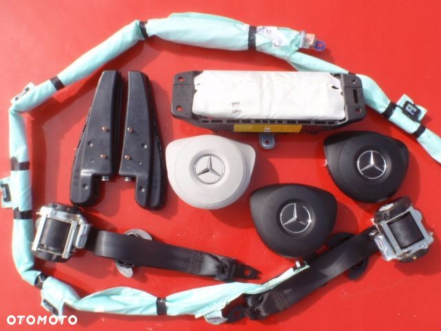 MERCEDES W205 C DESKA KONSOLA AIRBAG SKÓRA EUROPA - 6
