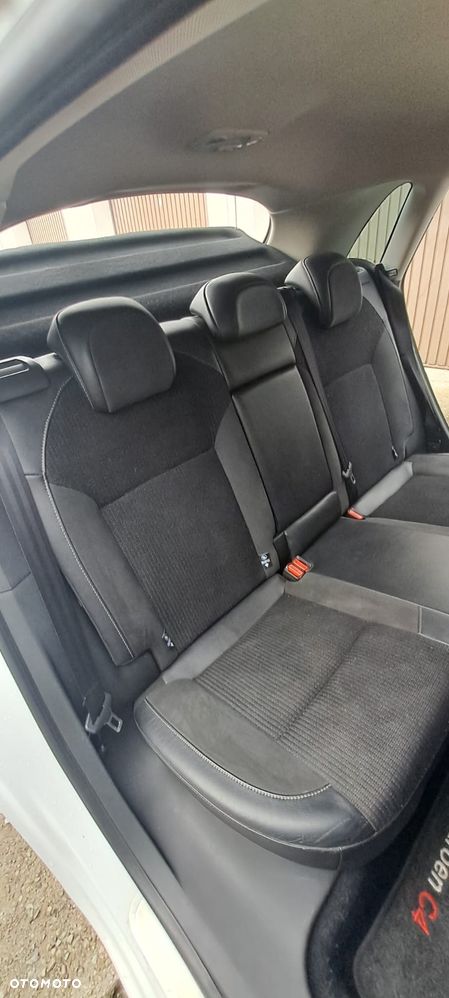 Citroën C4 1.6 VTi Exclusive - 20