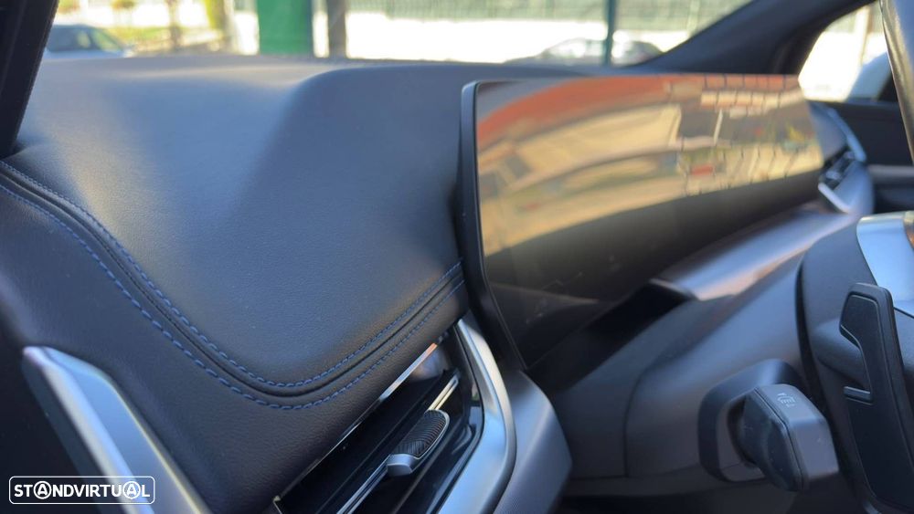 BMW 225xe Active Tourer xDrive Edição Desportiva M - 17