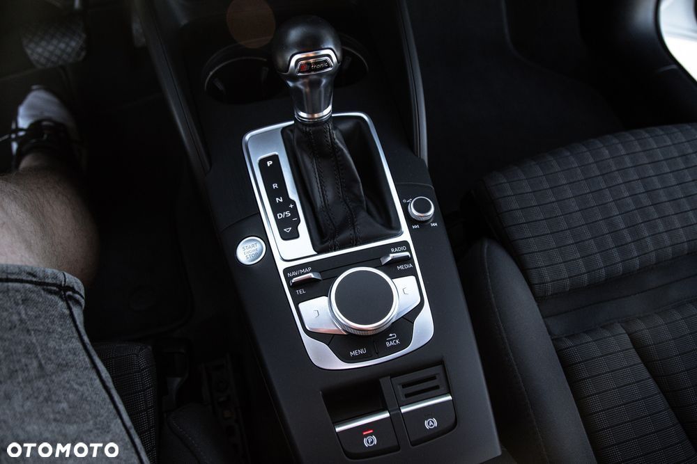 Audi A3 Limousine 2.0 TDI clean diesel Attraction S tronic - 14