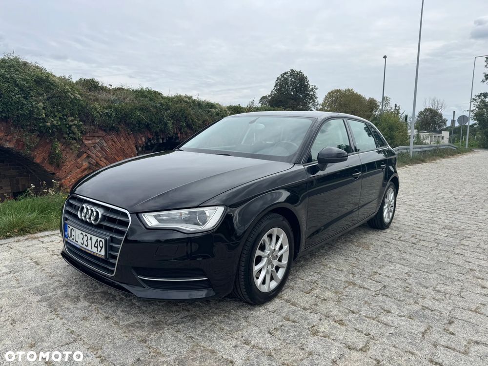 Audi A3 Sportback 2.0 TDI Ambition S tronic - 4