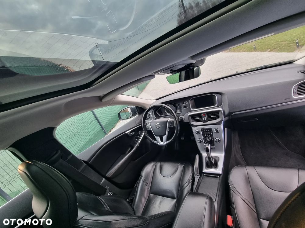 Volvo V40 D2 Inscription - 5