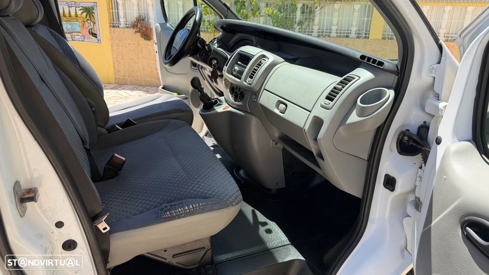 Renault Trafic 2.0 dCi 115 - 7