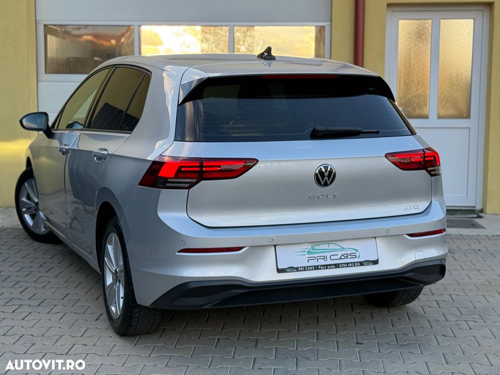 Volkswagen Golf 1.5 eTSI ACT DSG MHEV Life - 3