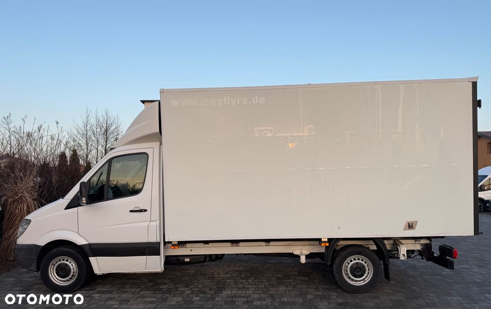 Mercedes-Benz Sprinter - 4