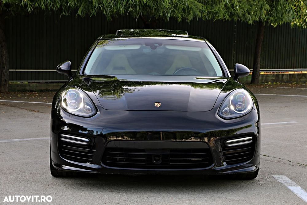 Porsche Panamera - 2