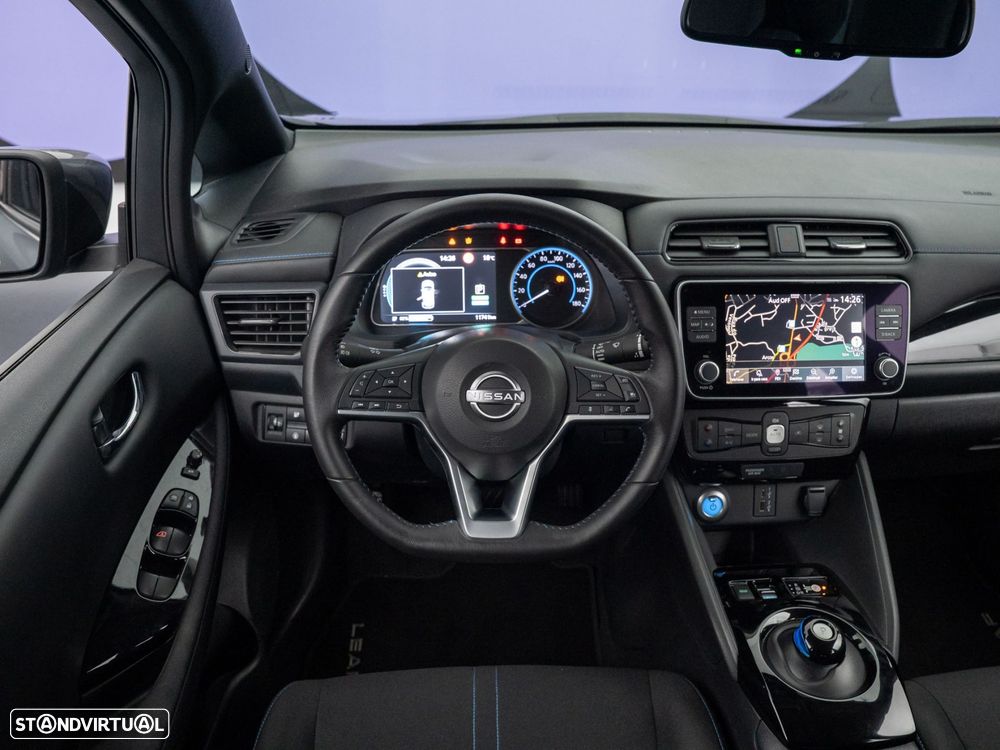 Nissan Leaf N-Connecta - 16