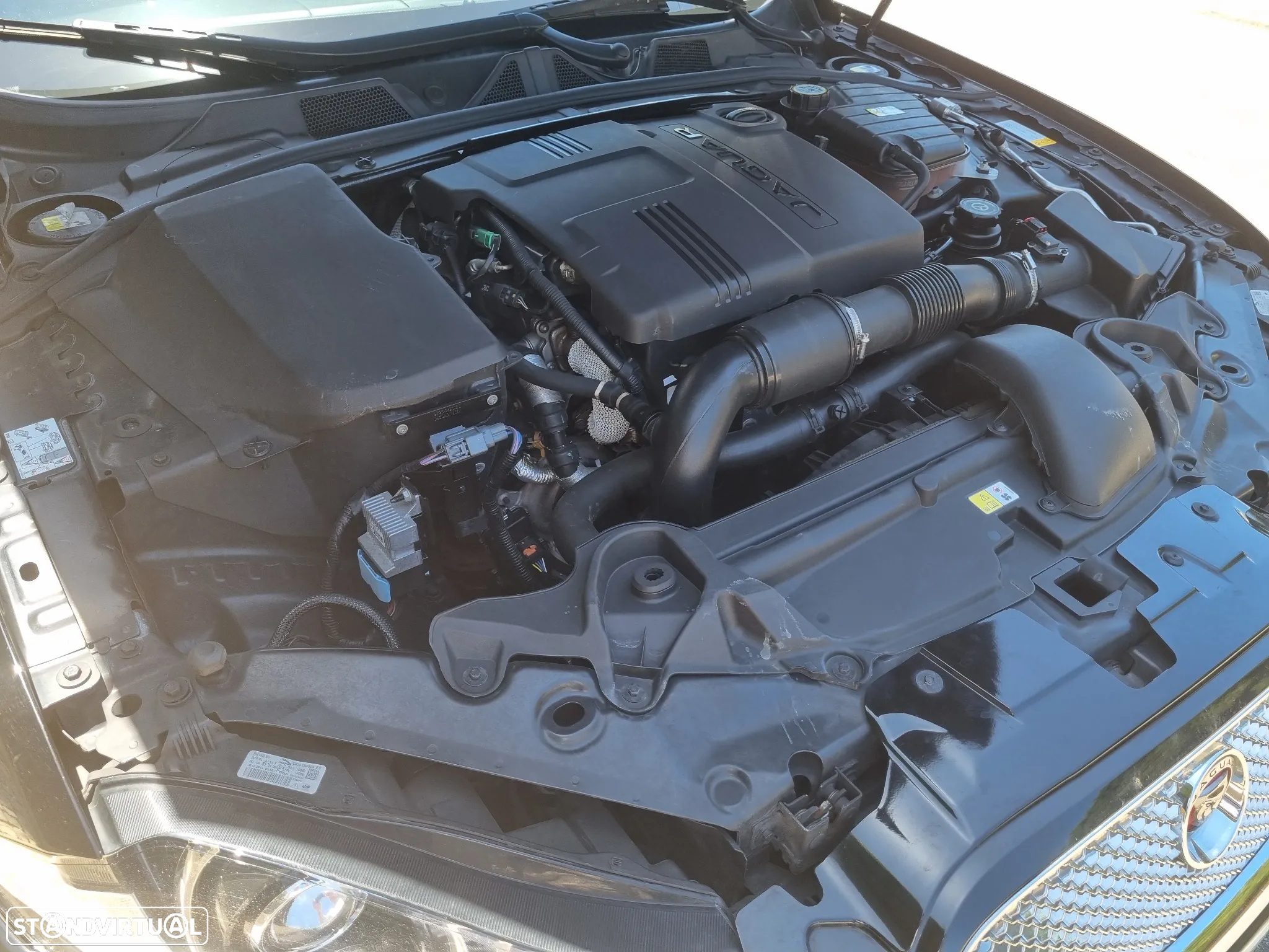 Jaguar XF 2.2 D Luxury 139g - 16