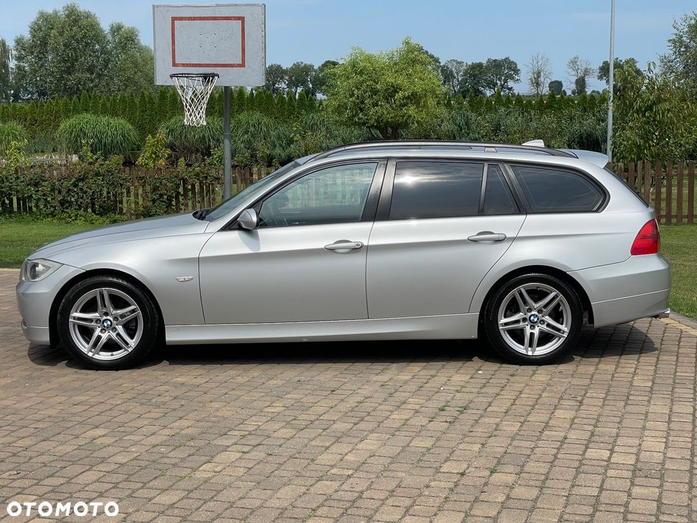 BMW Seria 3 - 12