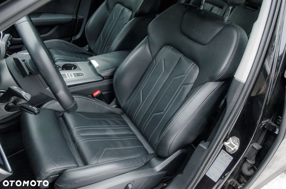 Audi A6 Allroad - 21