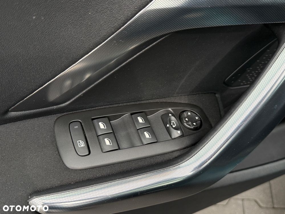Peugeot 2008 PureTech 110 Stop&Start Allure - 13
