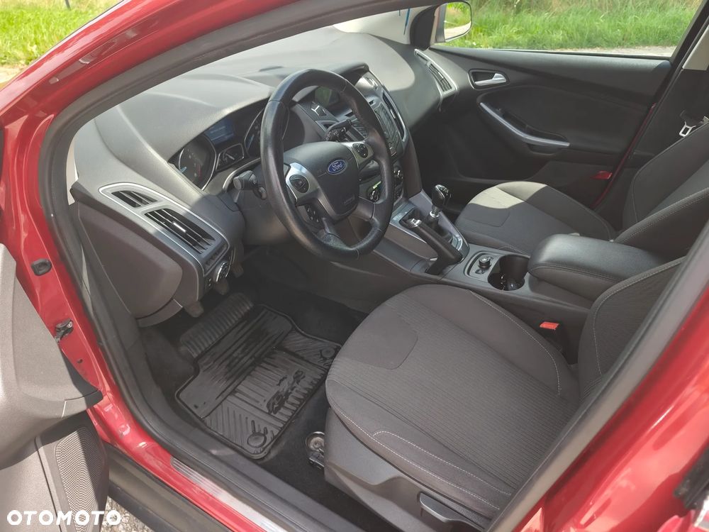 Ford Focus 1.0 EcoBoost Titanium - 11
