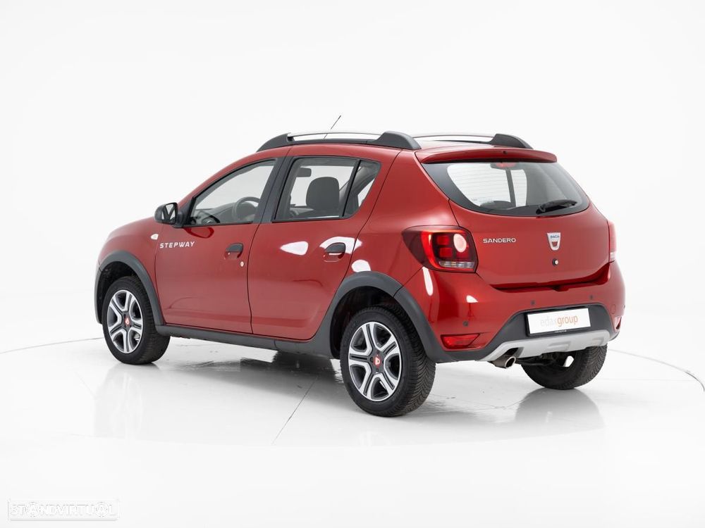 Dacia Sandero - 5