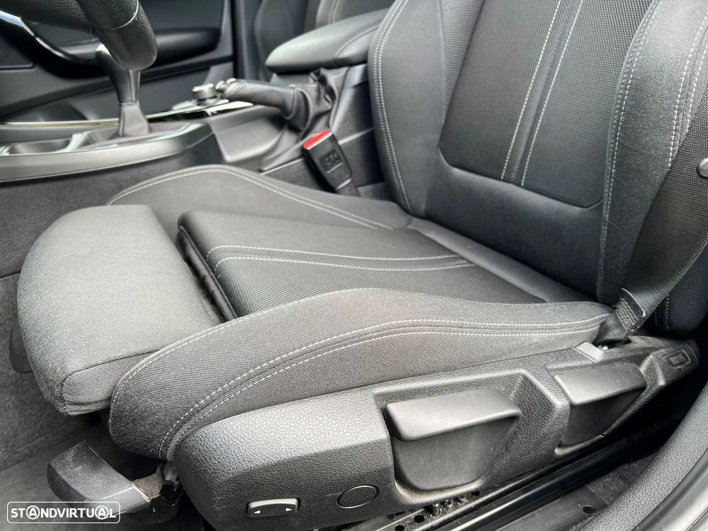 BMW 116 d EDynamics Line Sport - 36